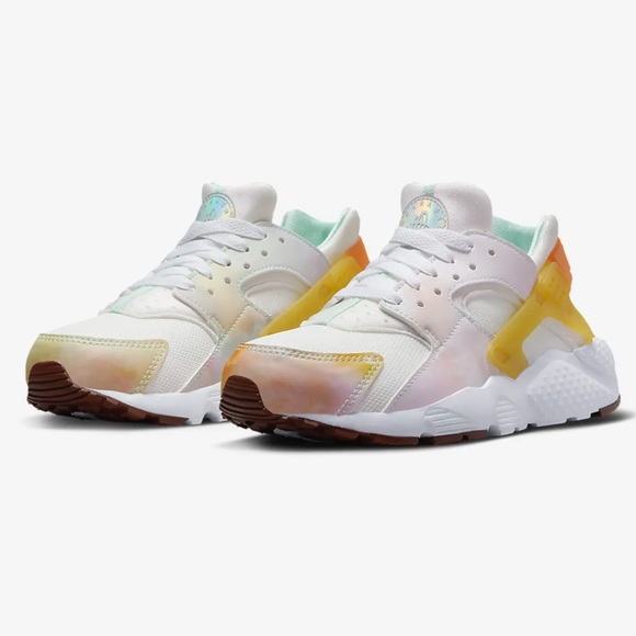 Nike Huarache Shoes - Picture 1 of 7